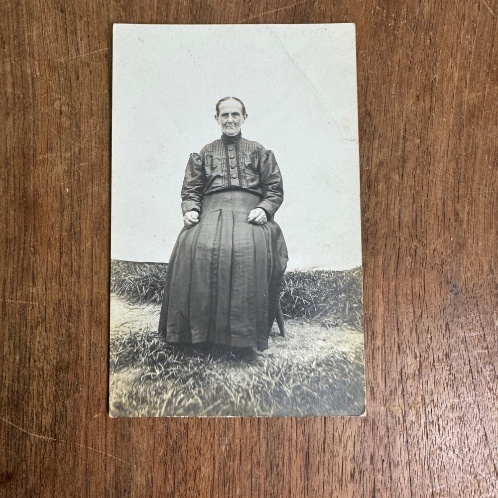 Antique Photograph on Post Card‎ Elderly Woman Details of Death on back